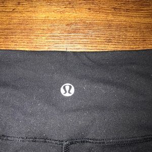 LuLu Lemon black Align leggings. Full pant length